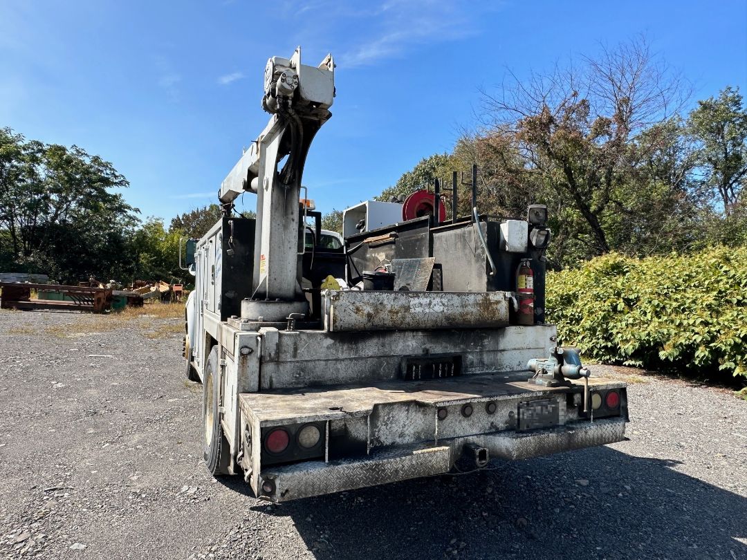 2003 FORD F650 Service Truck - Image 5